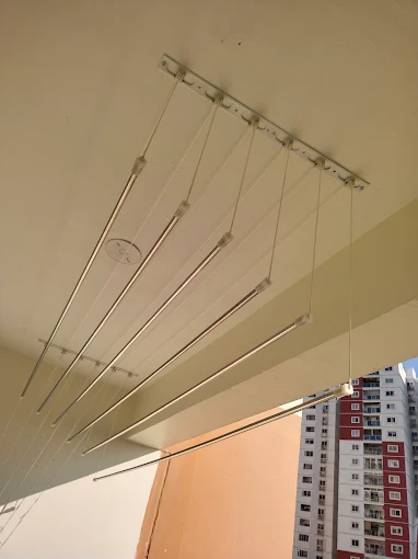  Hanger